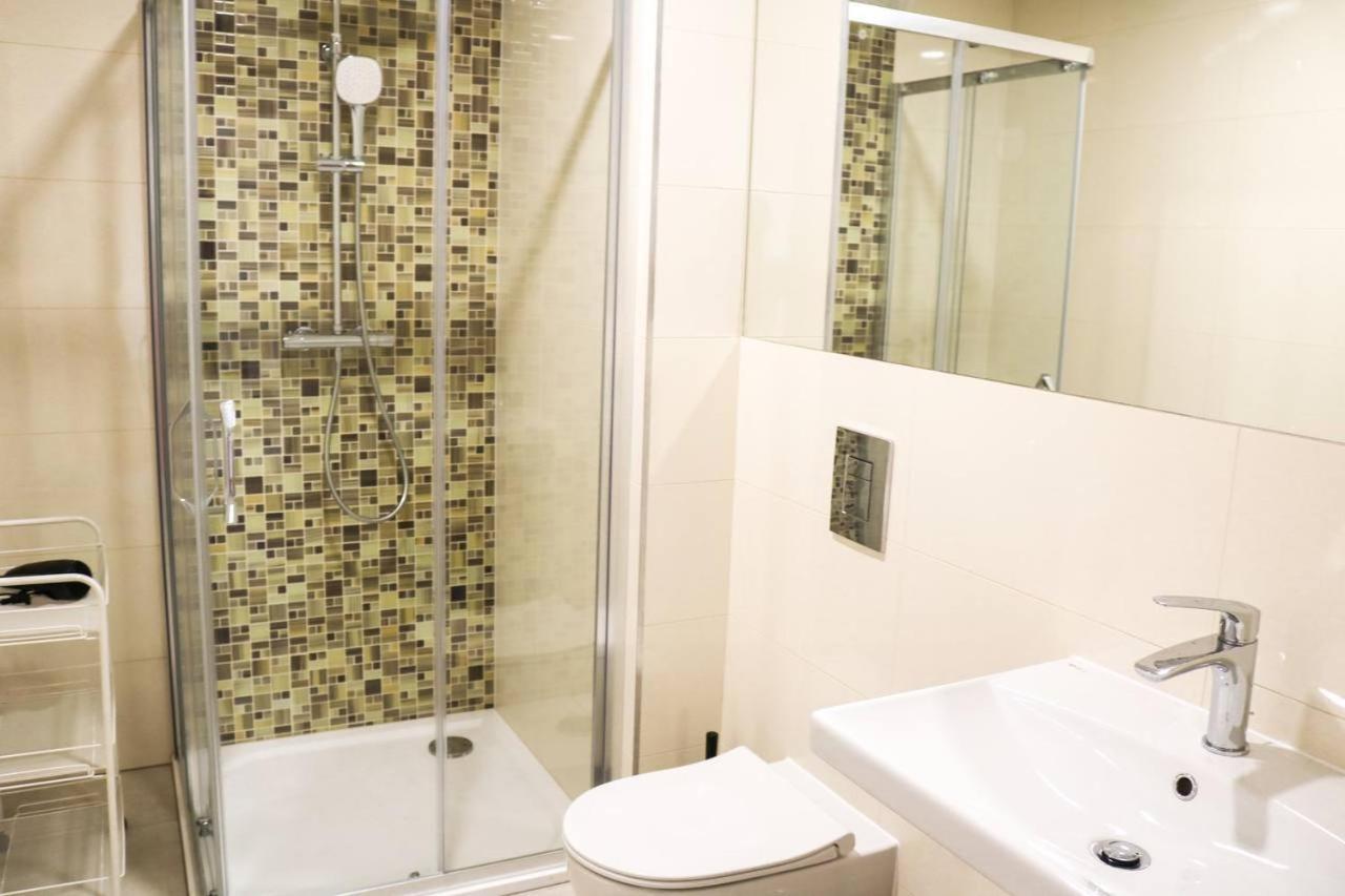 Rose Suites And Rooms Prague Luaran gambar